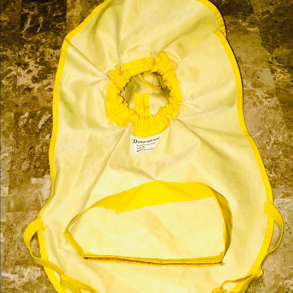 Doggiduds Size Small Yellow Doggie raincoat.. 🐶 - Picture 5 of 6